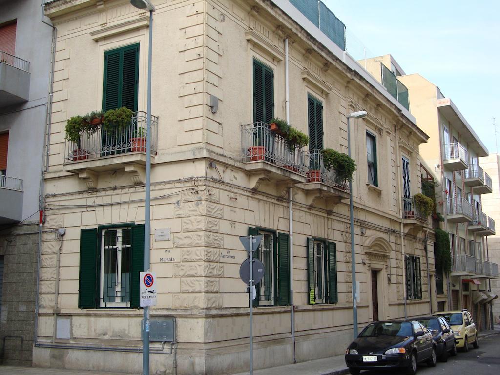 La Maison Des Livres Reggio di Calabria Kültér fotó